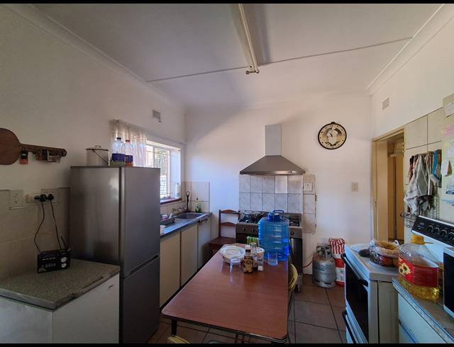 3 BEDROOM FREESTANDING FOR SALE IN STILFONTEIN EXT 4